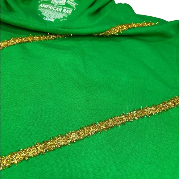 American rag Christmas tree hoodie large - Picture 7 of 9